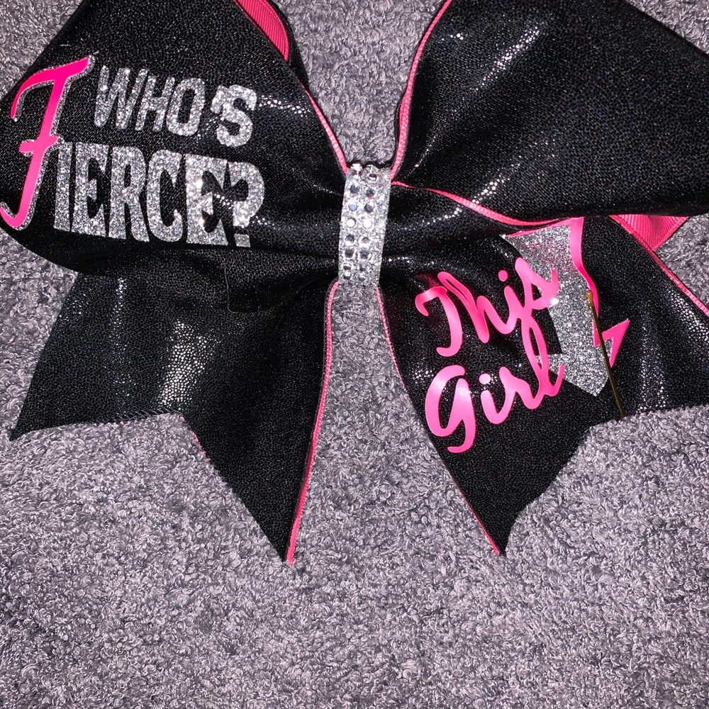 Cheer bow bundle! - Picture 3 of 6